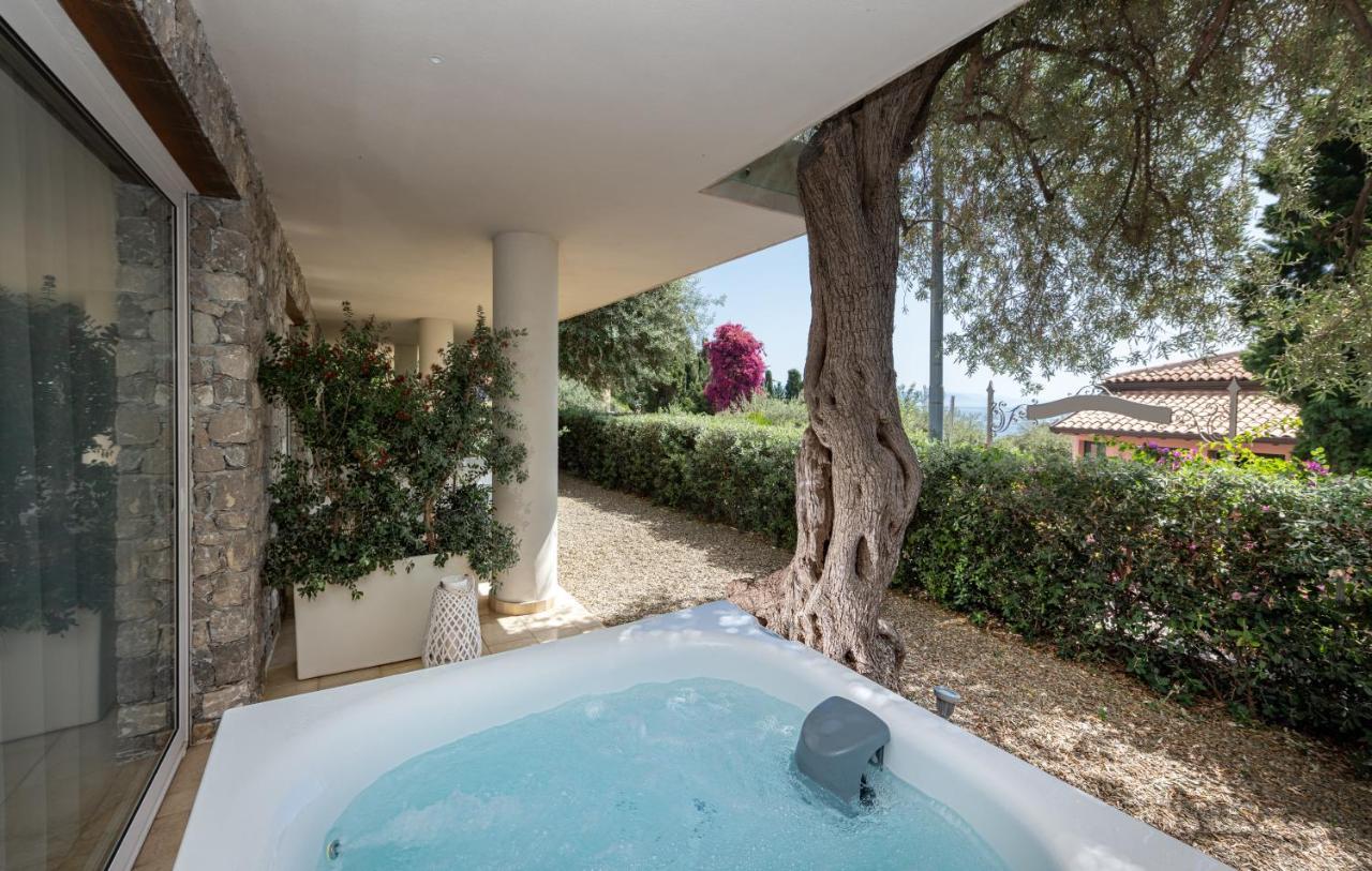 Aparthotel Iancu Charme 3*