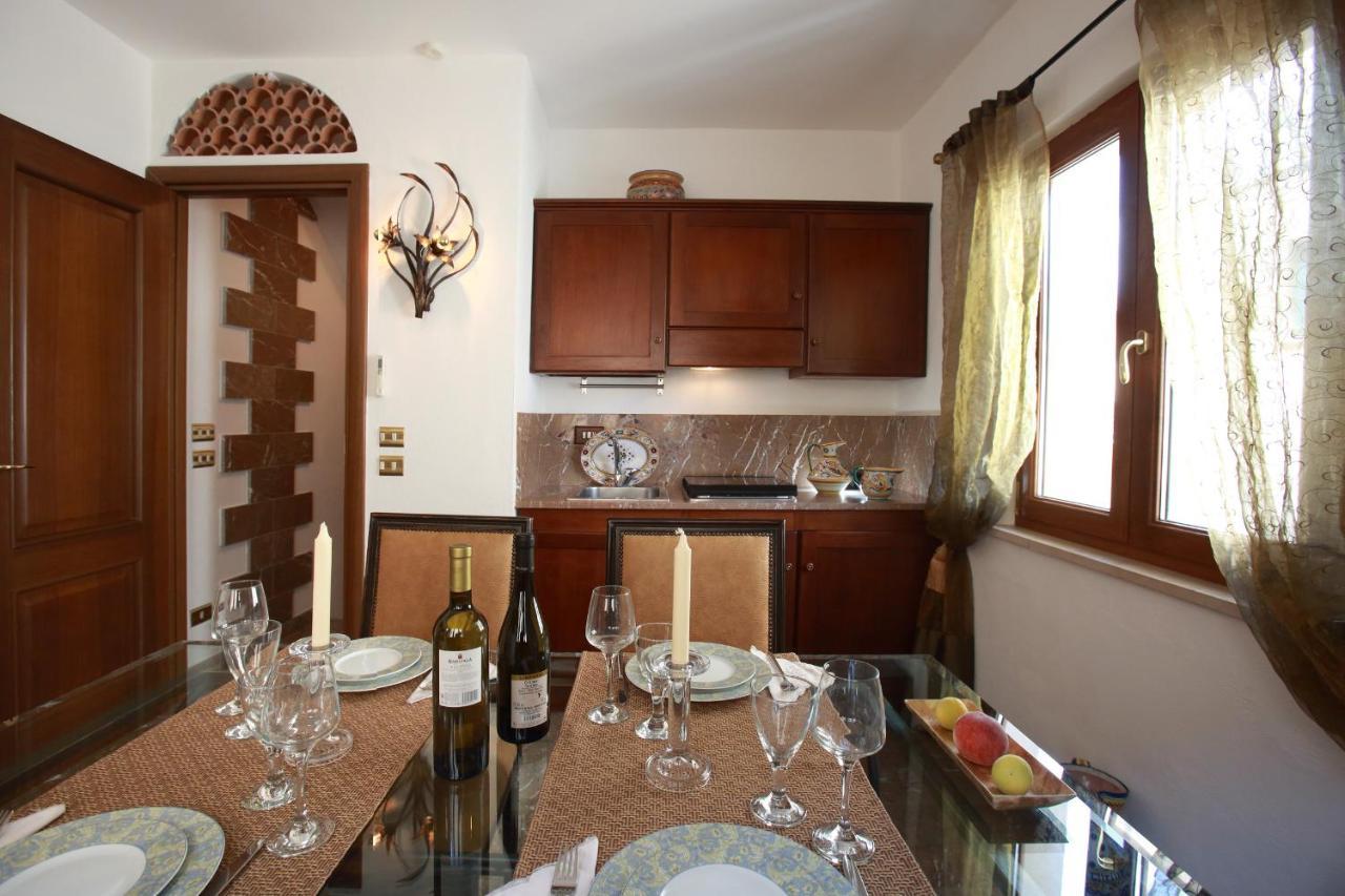 Luxury Center, Terrace With Views Villa *