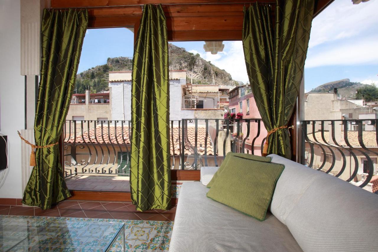 Luxury Center, Terrace With Views Villa