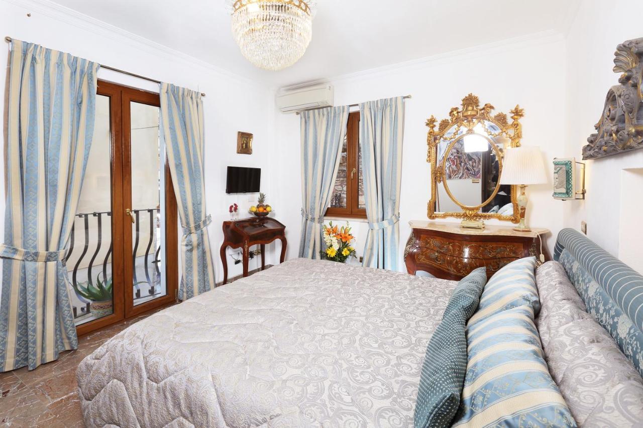 Villa Luxury Center, Terrace With Views Taormina