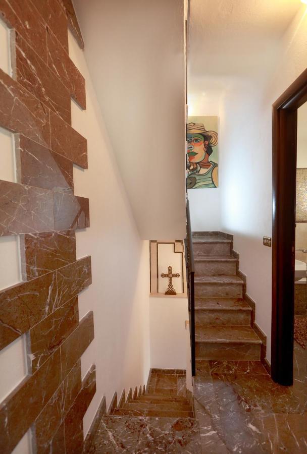 Villa Luxury Center, Terrace With Views