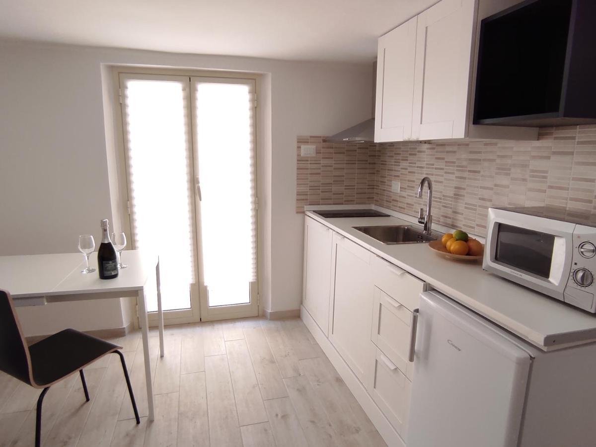 Apartment House *
