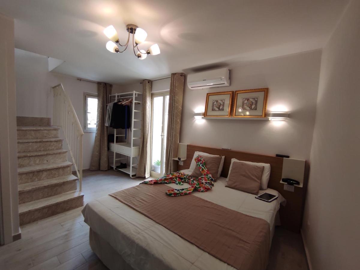 House * Taormina
