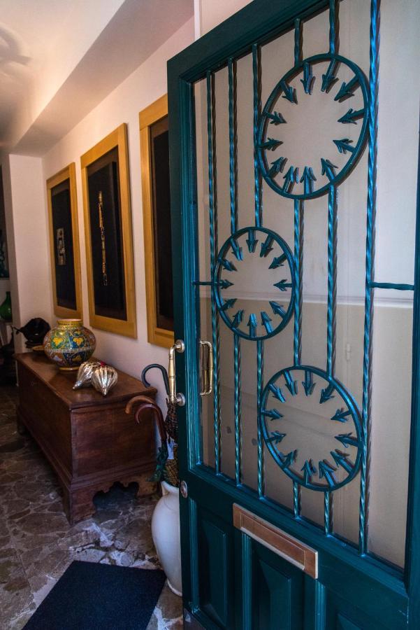 Casa Arico & Shatulle Taormina