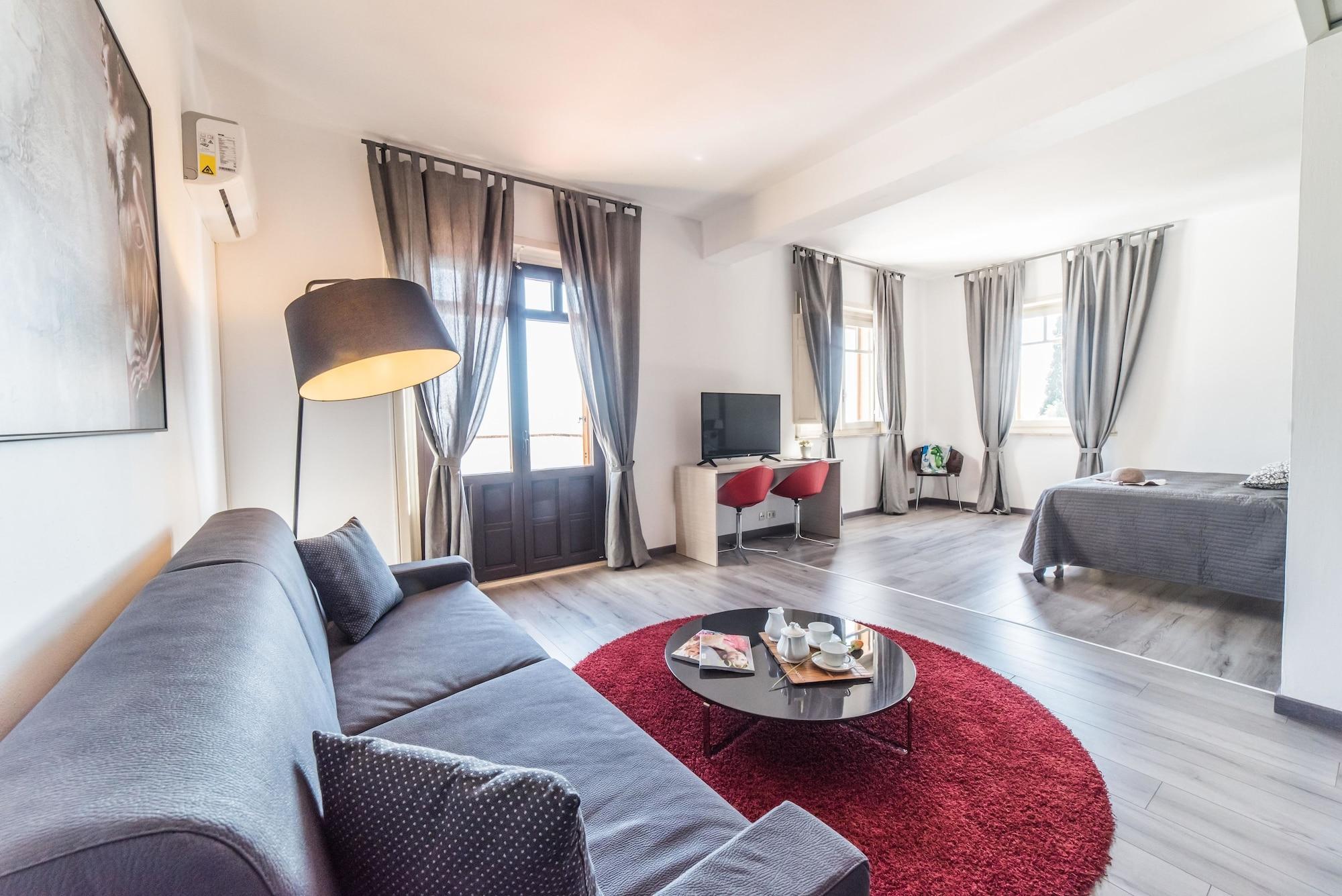 Hotel Fiorita Boutique 4*