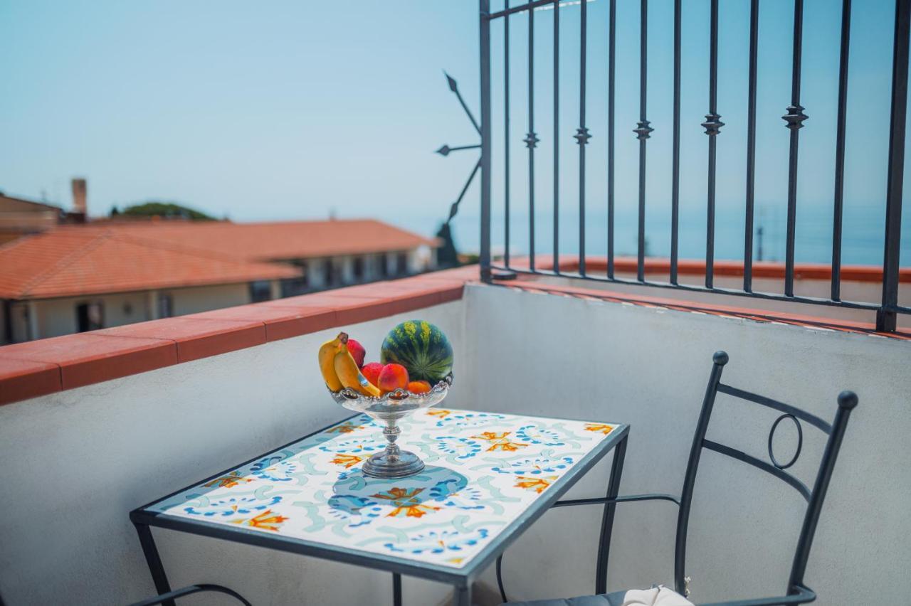 Apartment Ottaviano - Elegante Attico Vista Mare *