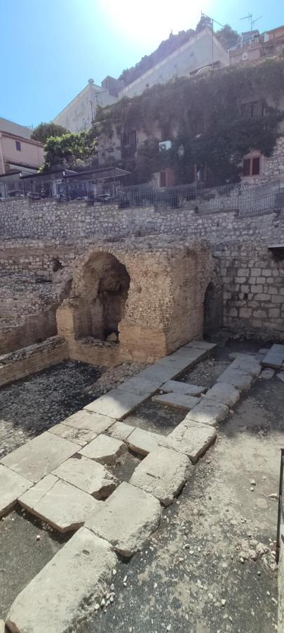 Akropolis