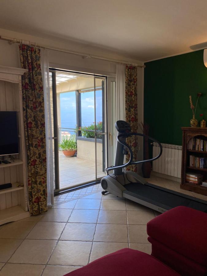 Helas By Holidays Taormina