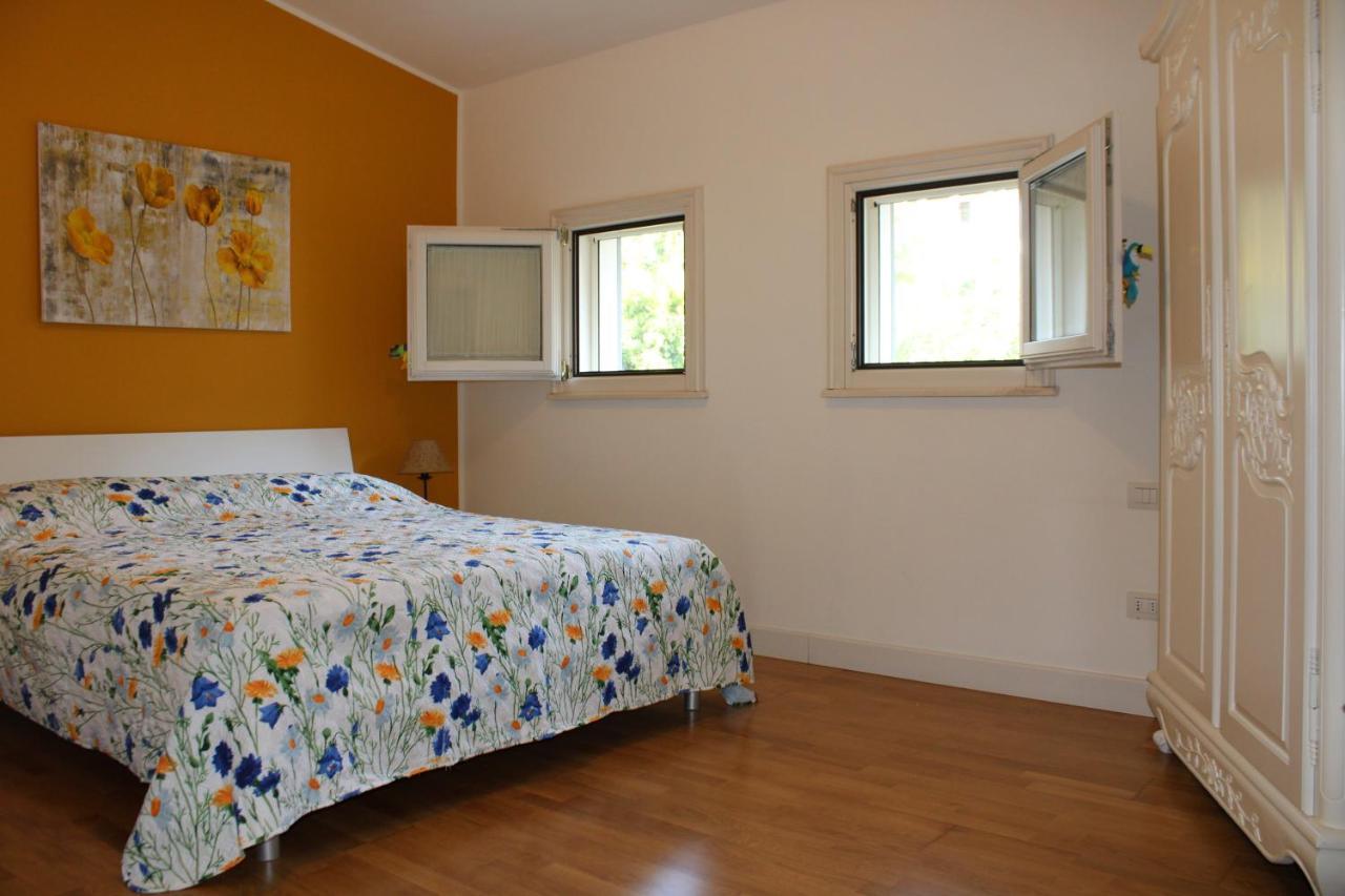 Helas By Holidays Apartment