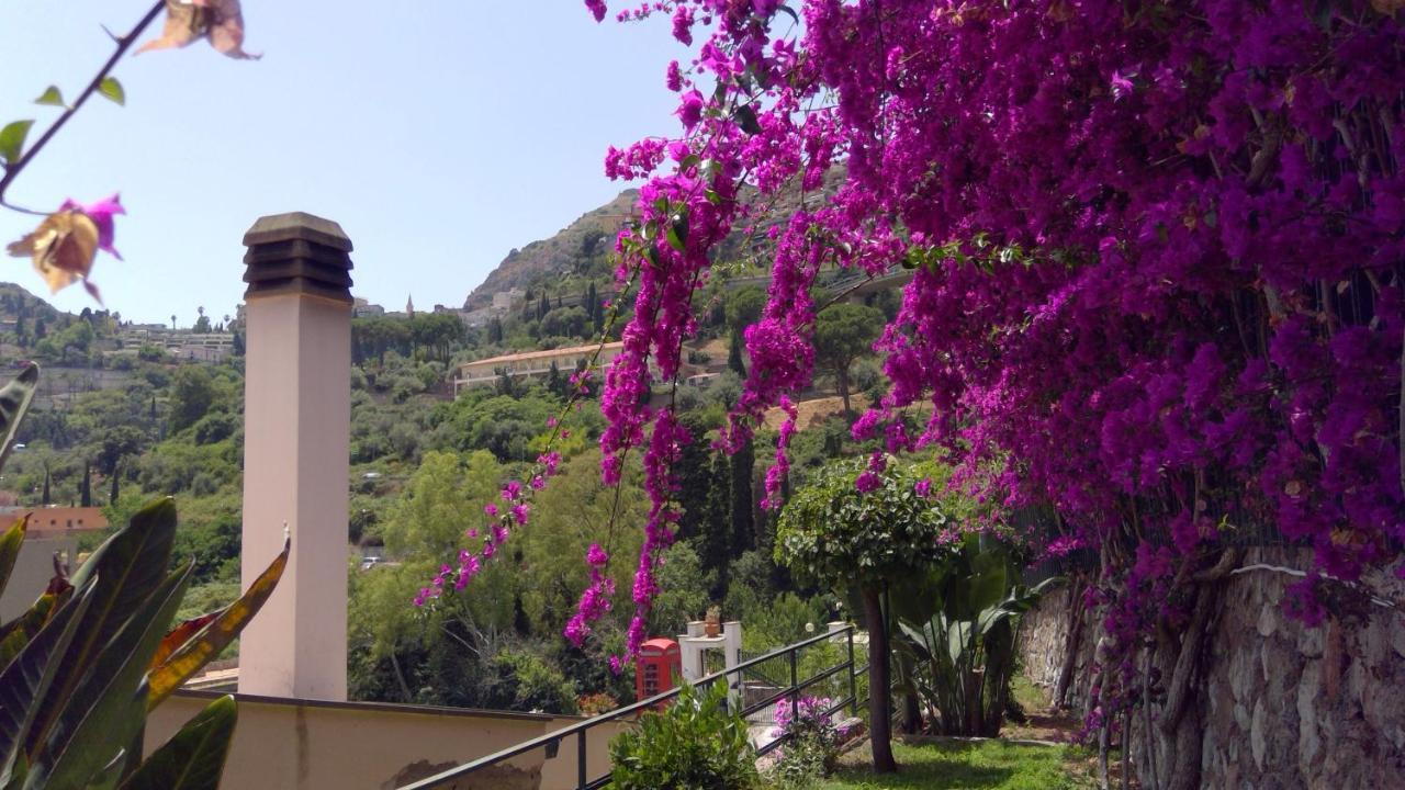 Gasthuis Sorriso Taormina