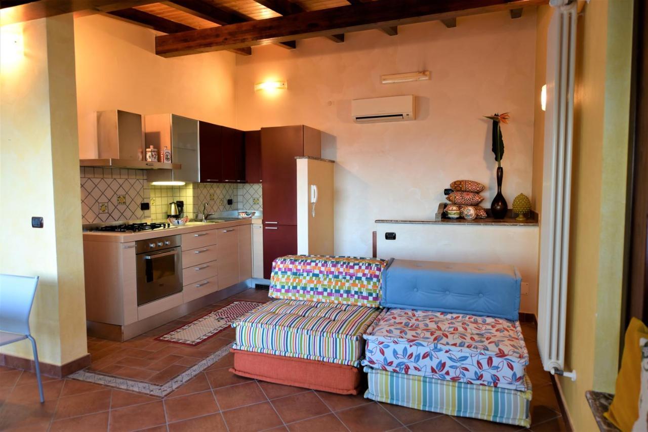 Collection: Iside * Taormina