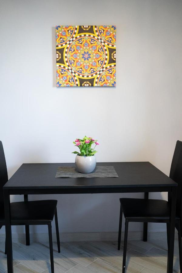 Apartment Tyche & *