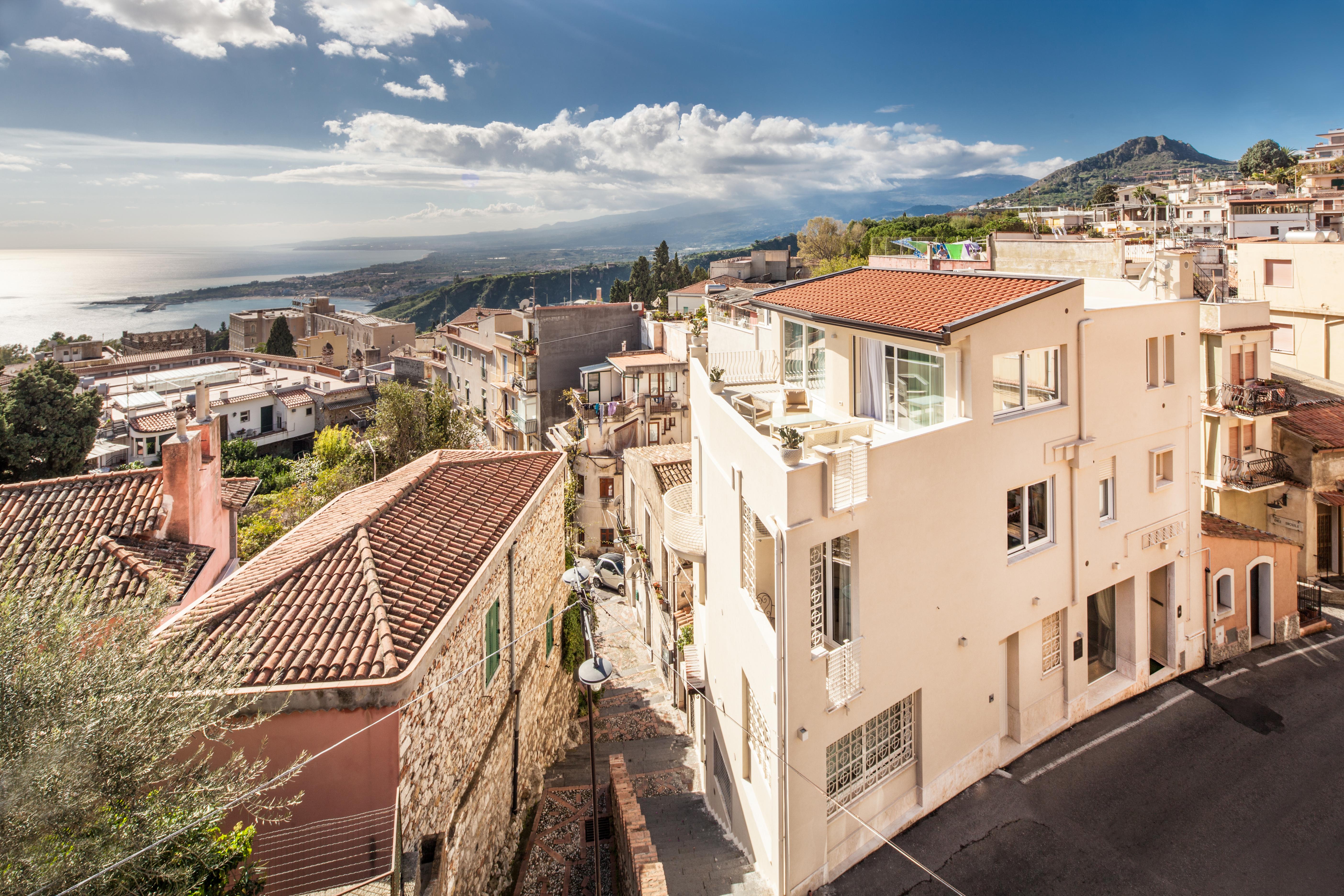 La Maladrina & Appartamento Taormina