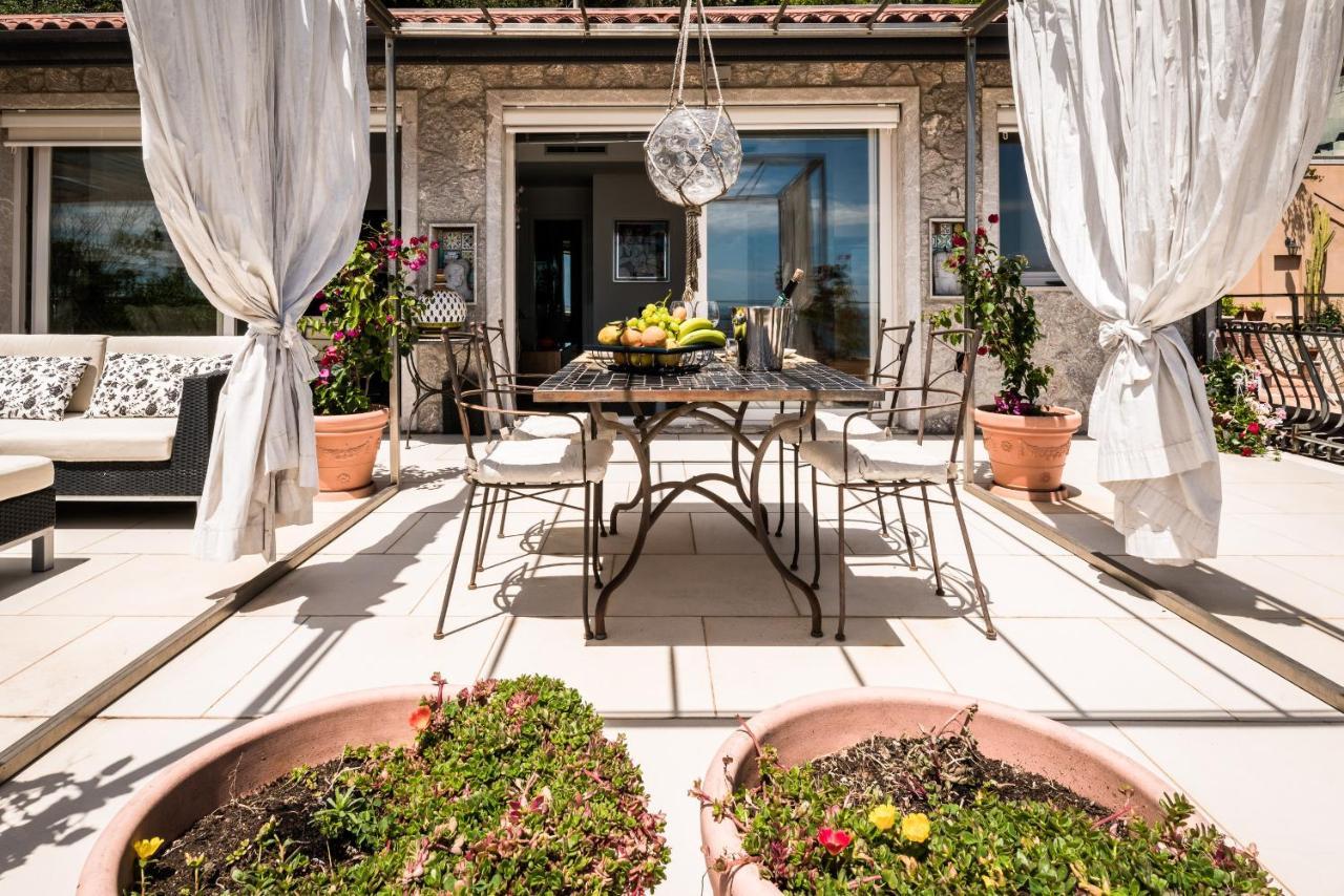 202 Luxury Terrace View Appartamento *