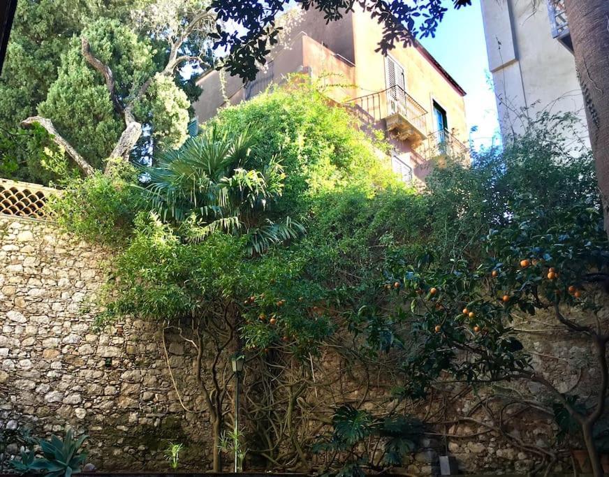 Gorgeous In Center + Free Parking * Taormina