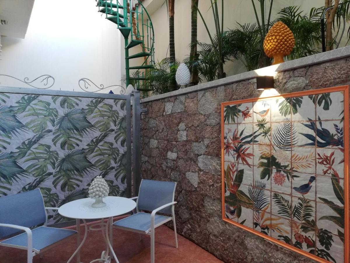 Luxury Carmen N 2 Centro Storico Di Holiday home