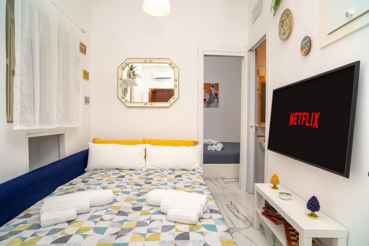 Free Netflix & Wi-fi - Tipico In Centro Apartment Taormina