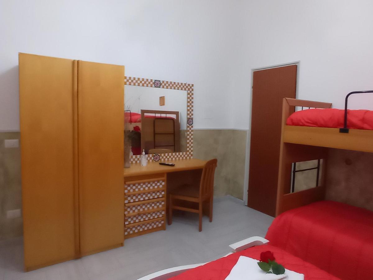 Mary - Casa
