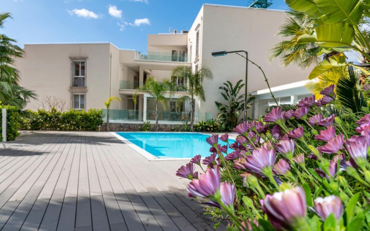 Apartment Minerva Luxury Town Center , Pool And Parking *