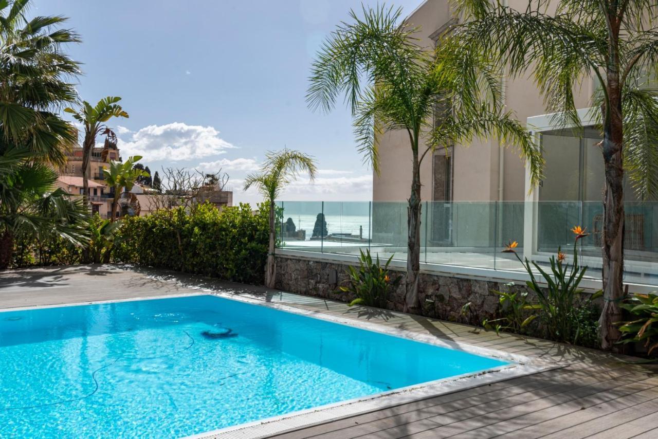 Minerva Luxury Town Center , Pool And Parking * Taormina