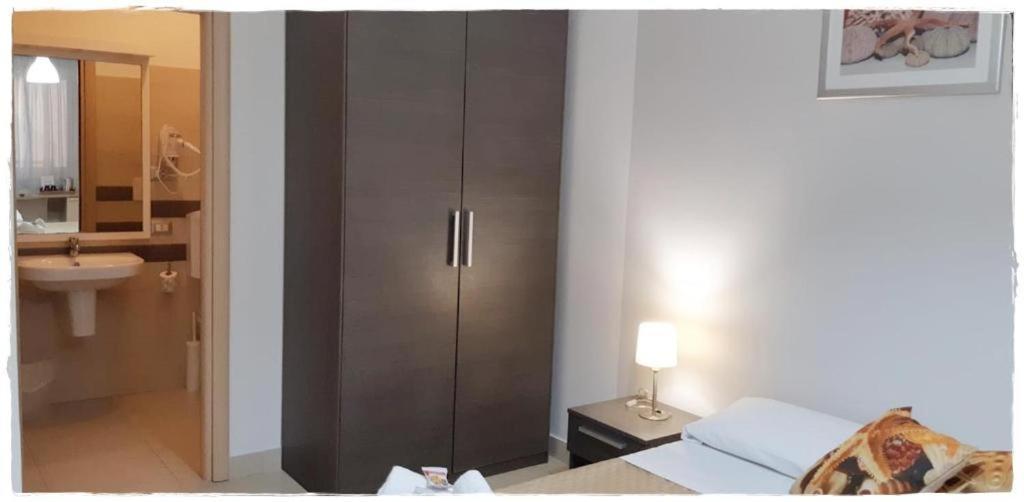 Aparthotel Sirina House