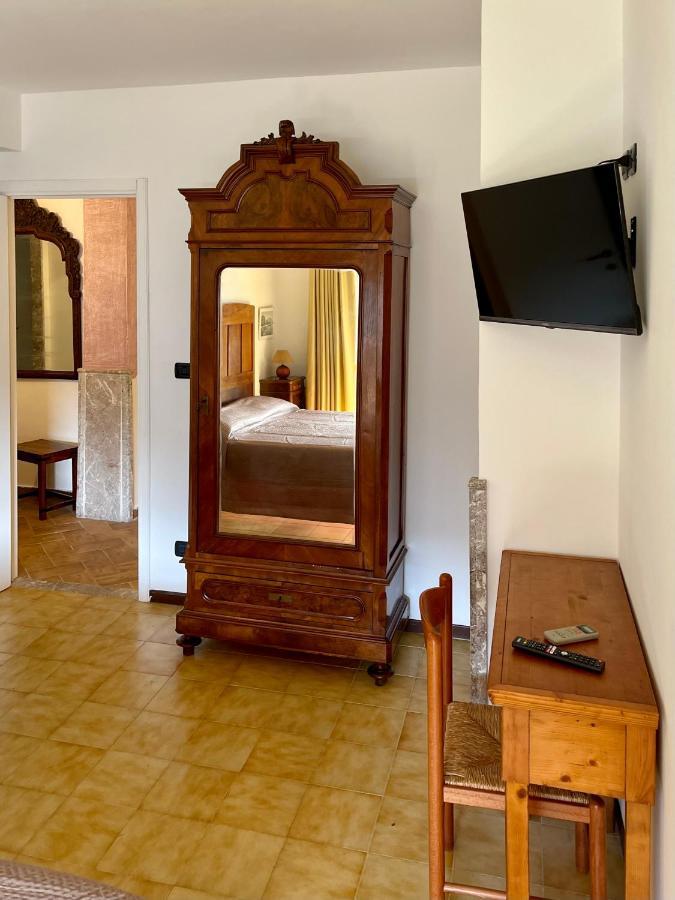 Guest house Camera Von Gloeden *