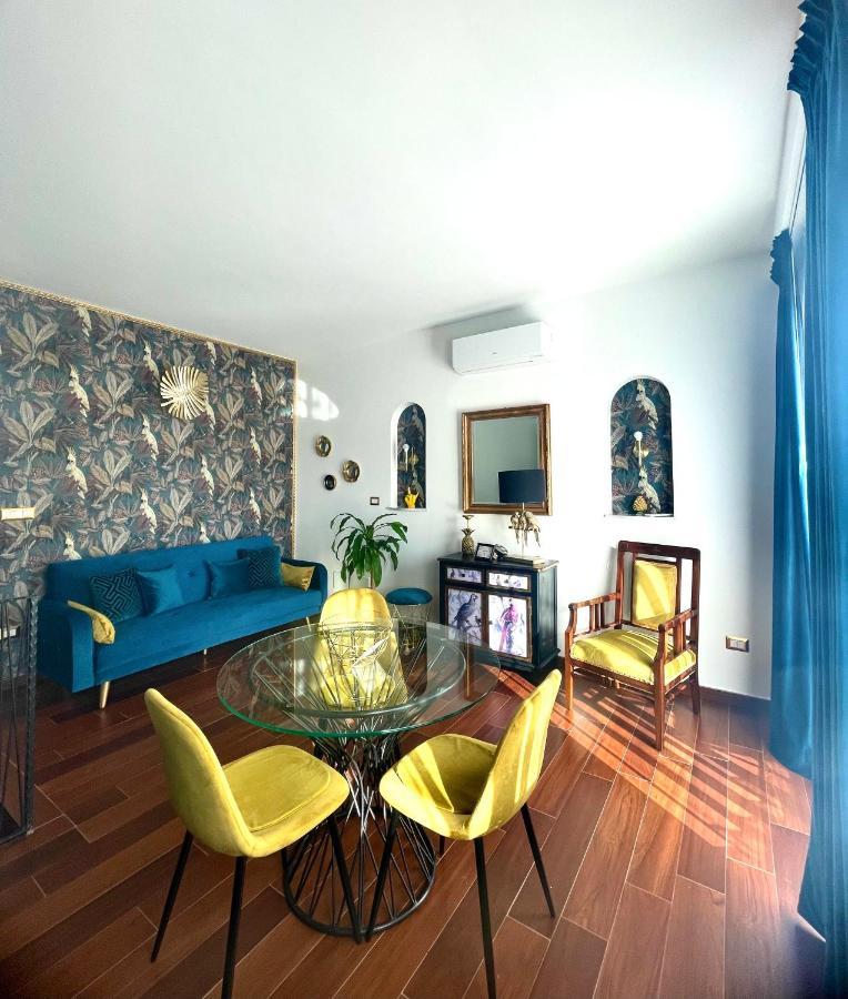 Charme House
