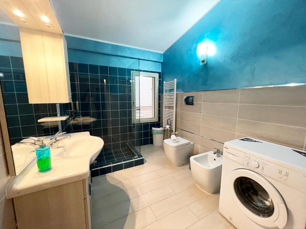 Center With Terrace, Via Celestino Penna 6 *