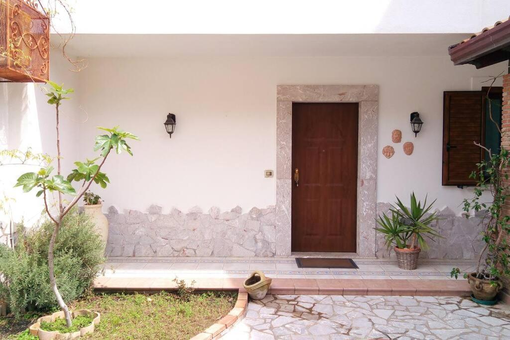 Awesome View In At Petri Di Sali Villa *