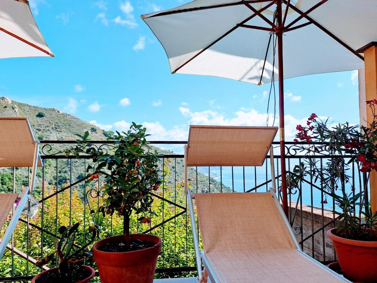 Castel Tauro * Taormina