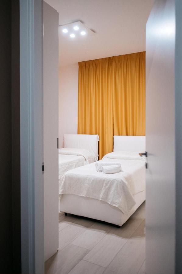 Diana - Minerva Luxury By Holidays Apartment *