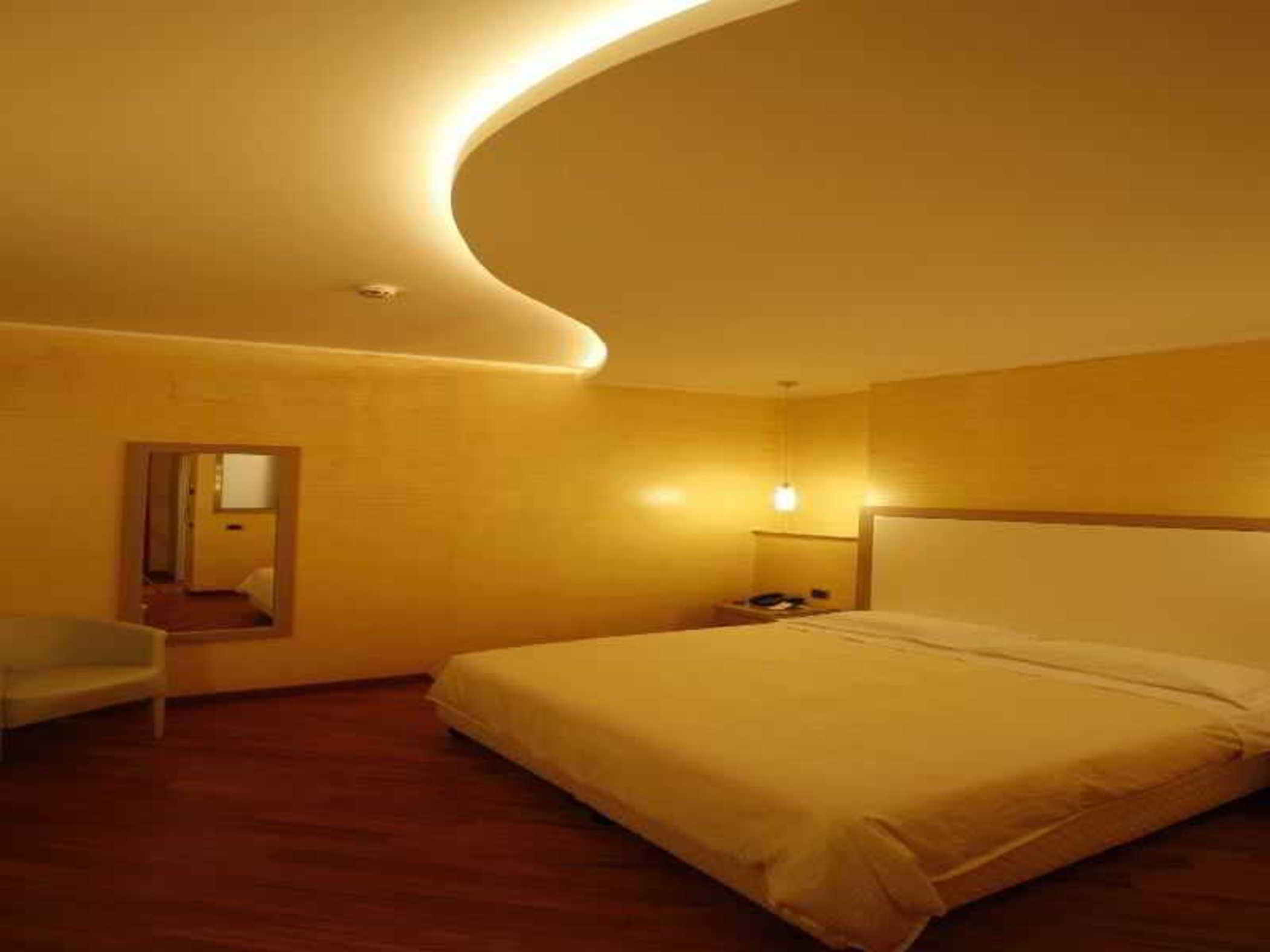 Hotel Esperia 4*