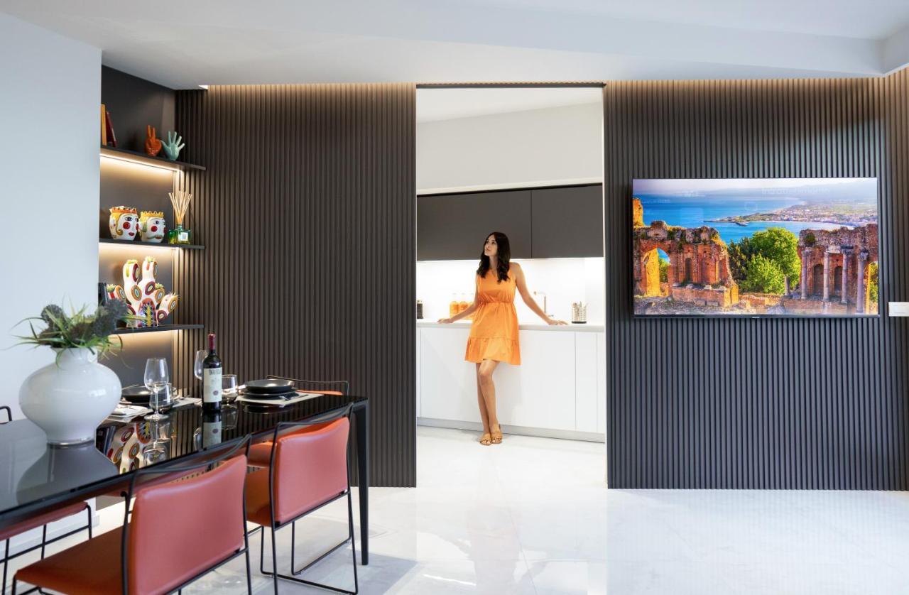 Cora Luxury *