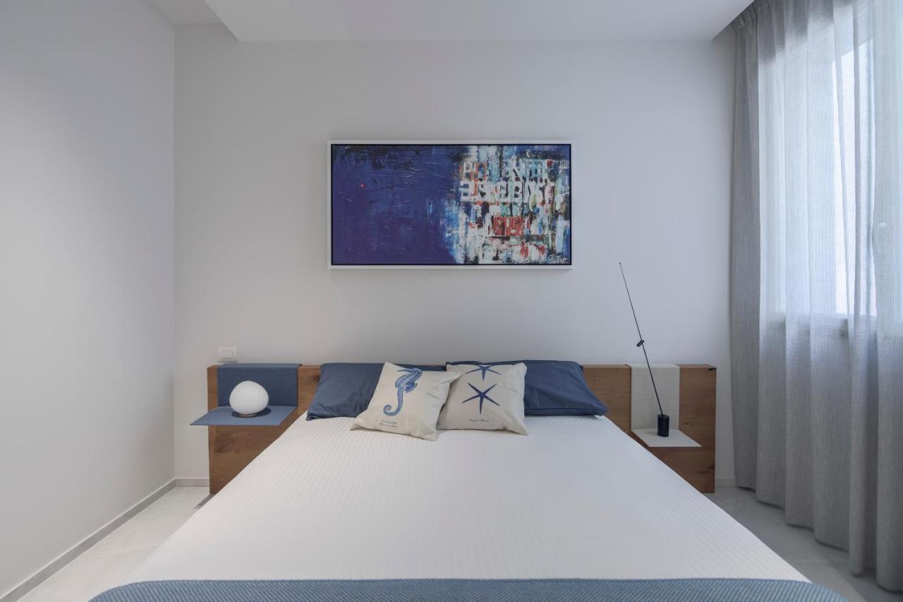 Cora Luxury