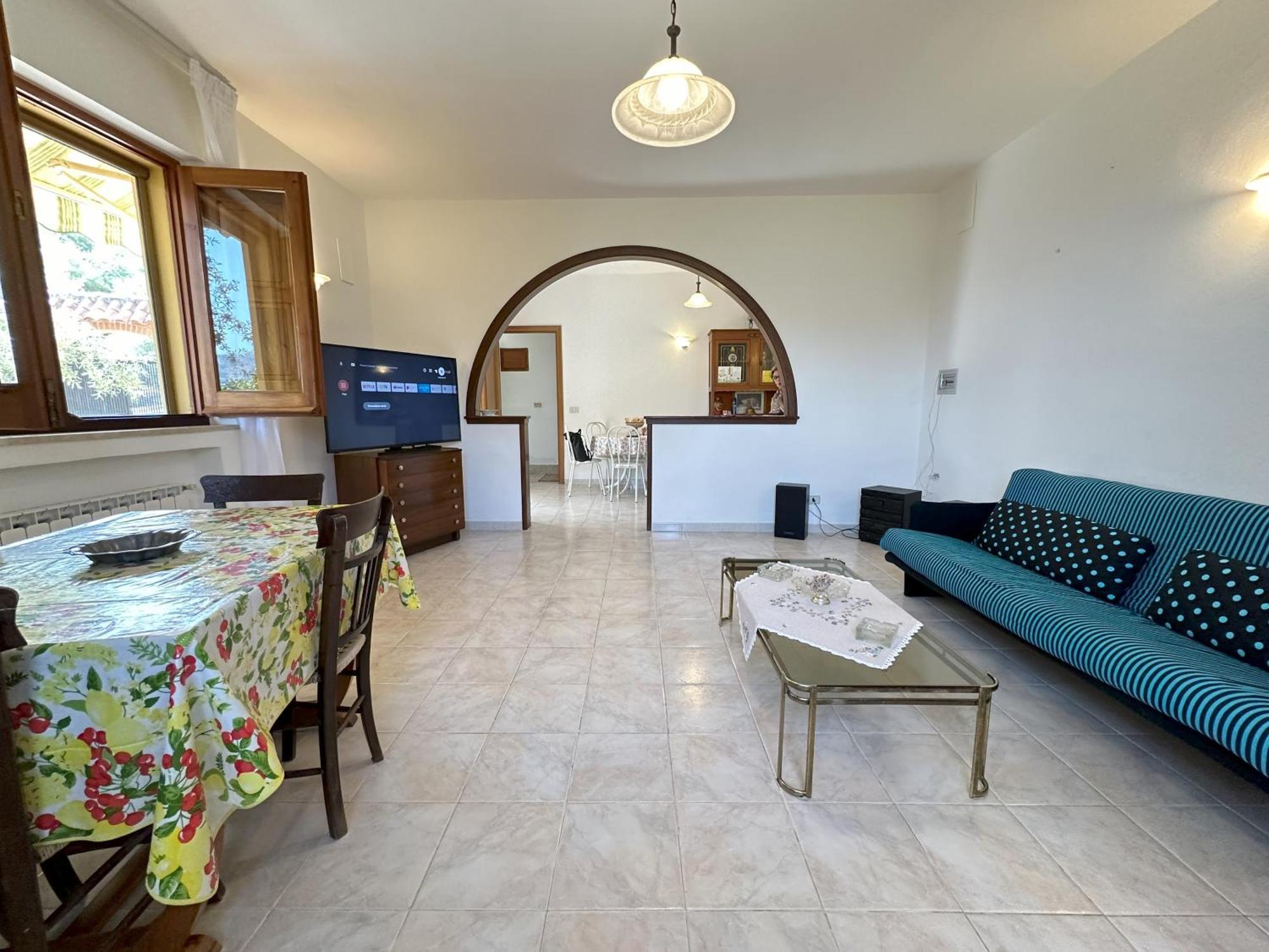 Chris Holiday home