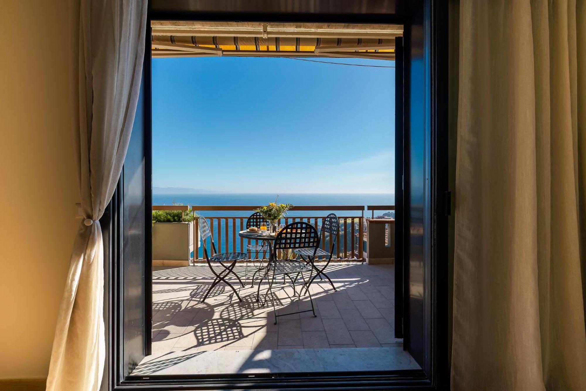 Apartment Dream View