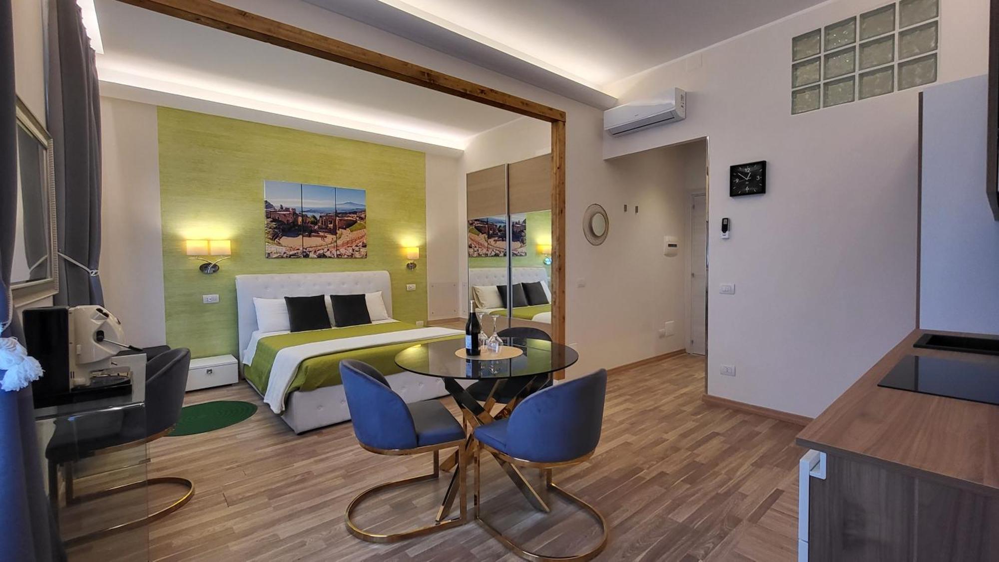 I Due Grifoni Flat *