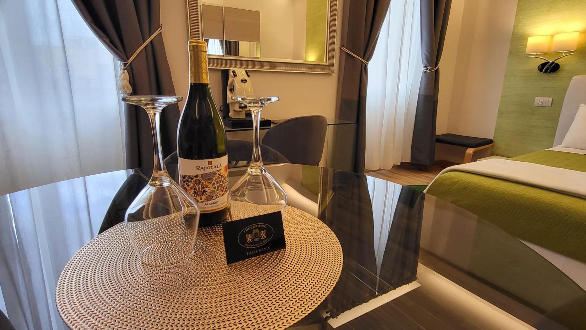 I Due Grifoni Flat Taormina