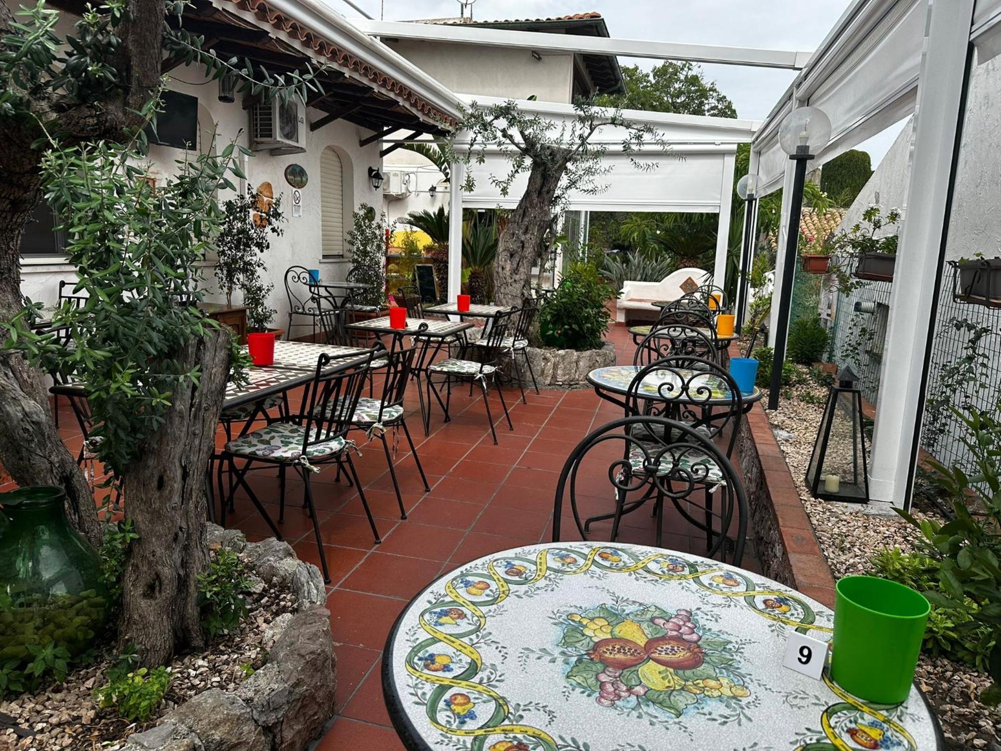 Hotel Garden 2*