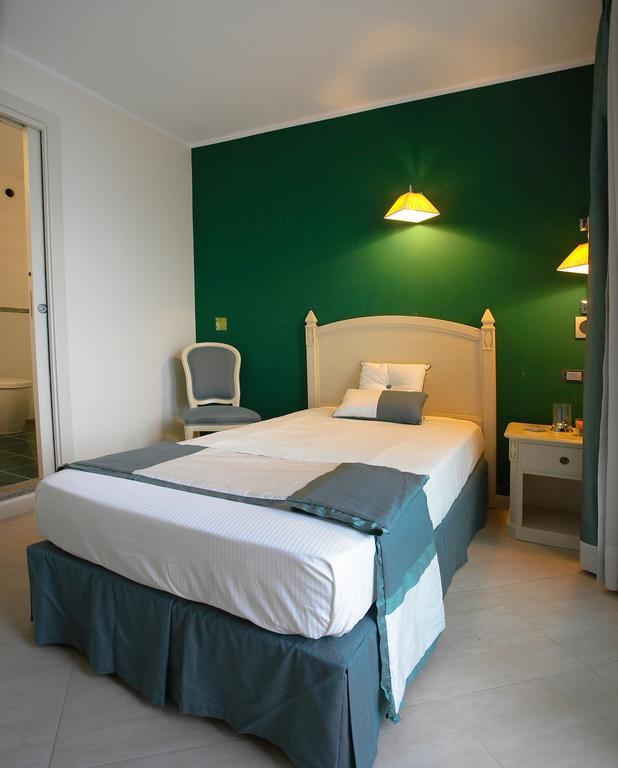 Meridiana Hotel 4*