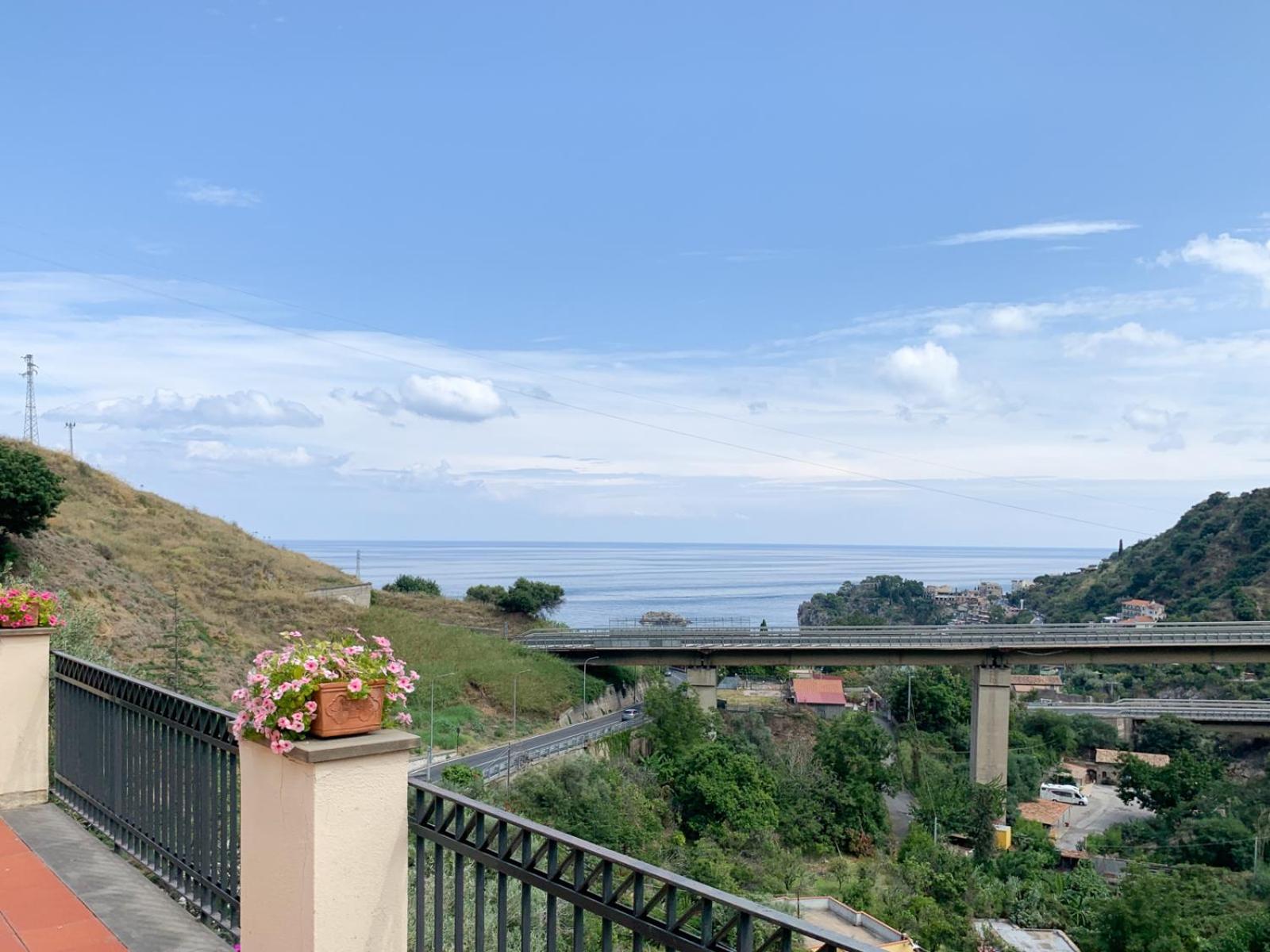 Sorriso * Taormina