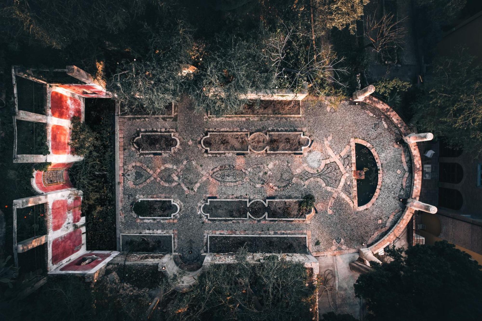 Casa Cuseni, Residenza D'artista, Museo E Giardino Storico 3*
