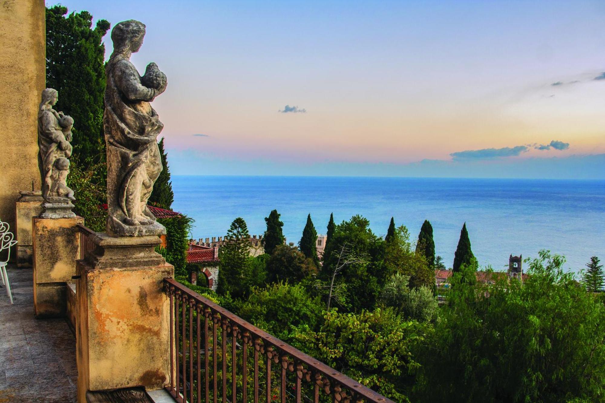 Casa Cuseni, Residenza D'artista, Museo E Giardino Storico 3* Taormina