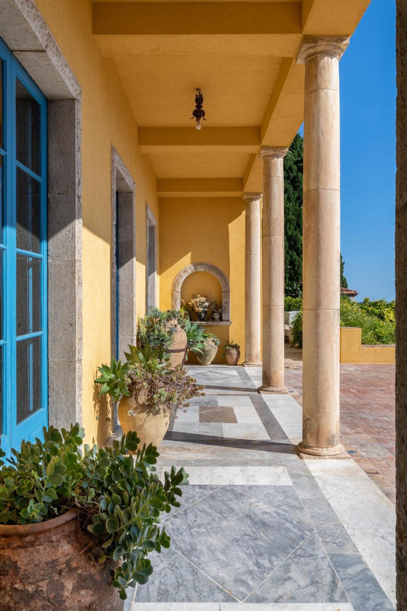 Bed & Breakfast Casa Cuseni, Residenza D'artista, Museo E Giardino Storico 3*