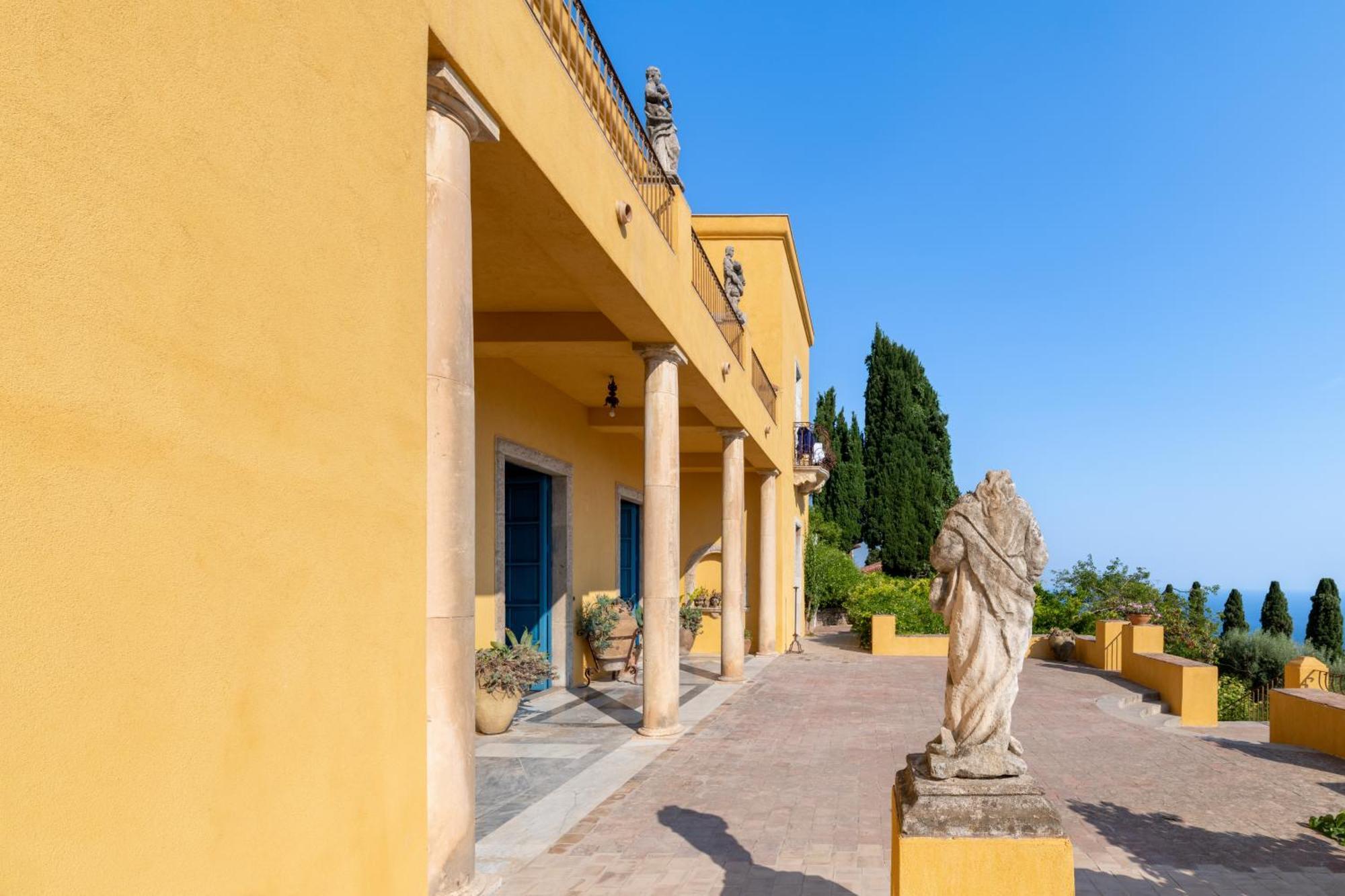 Casa Cuseni, Residenza D'artista, Museo E Giardino Storico Bed & Breakfast Taormina