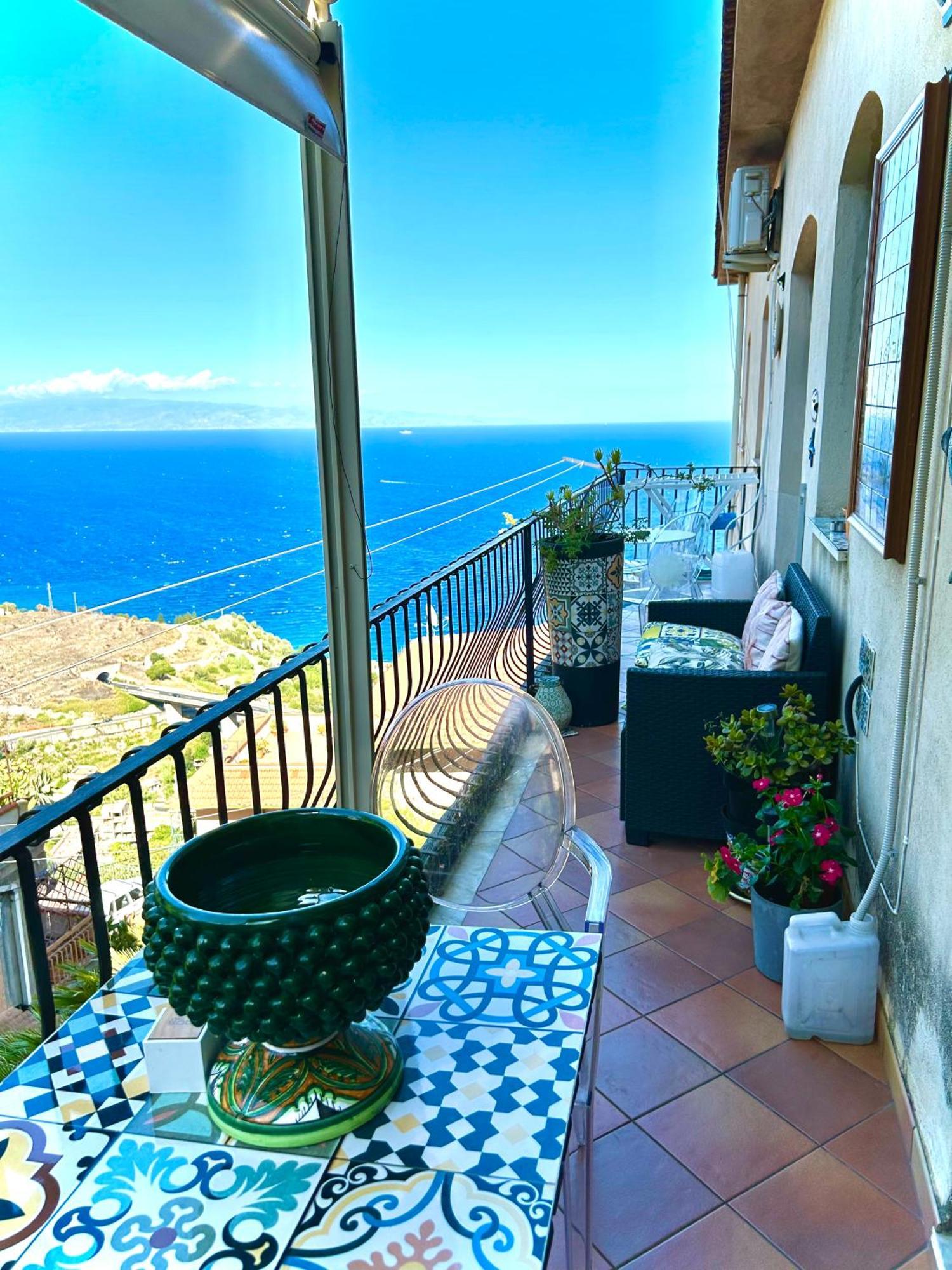 Sun Sky Sea * Taormina