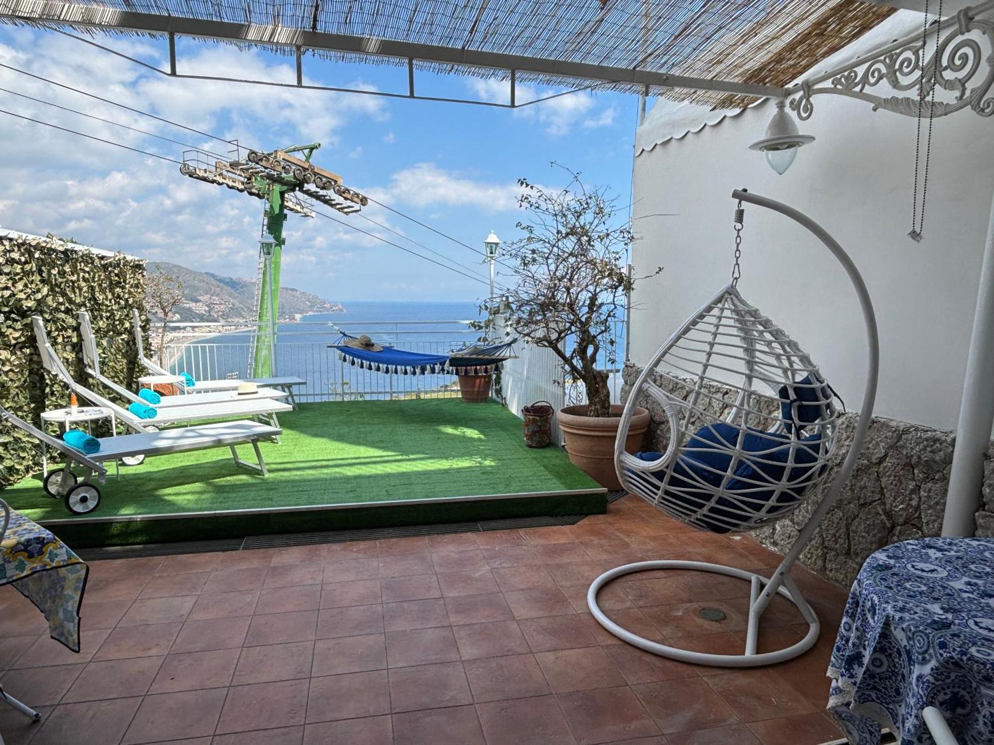 Dream View *