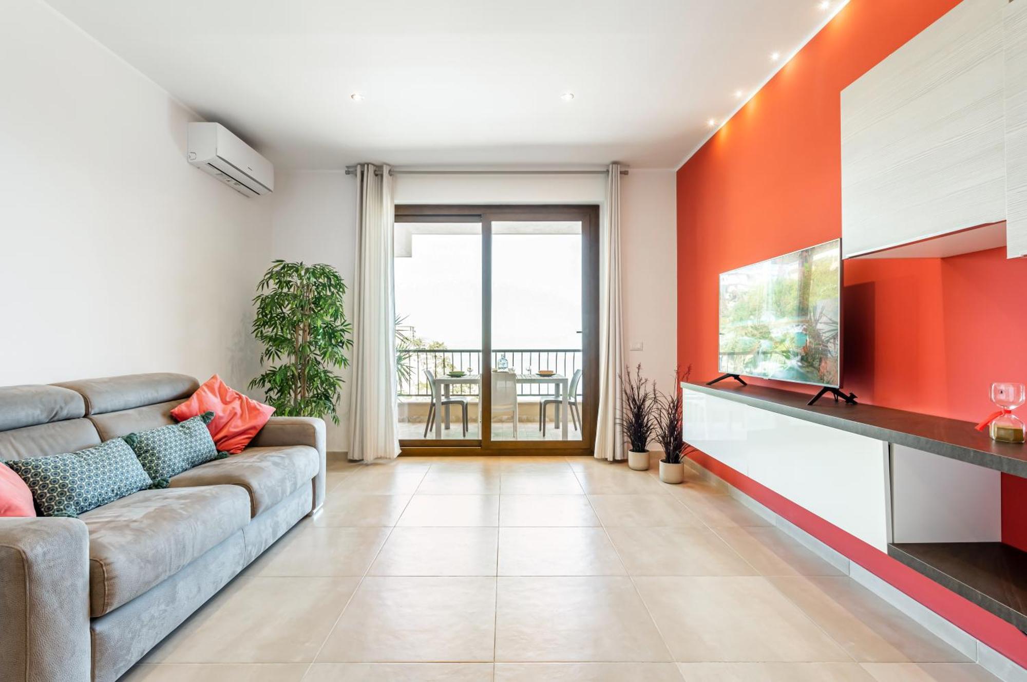 Apartment Lovely Sea View - Swimming Pool