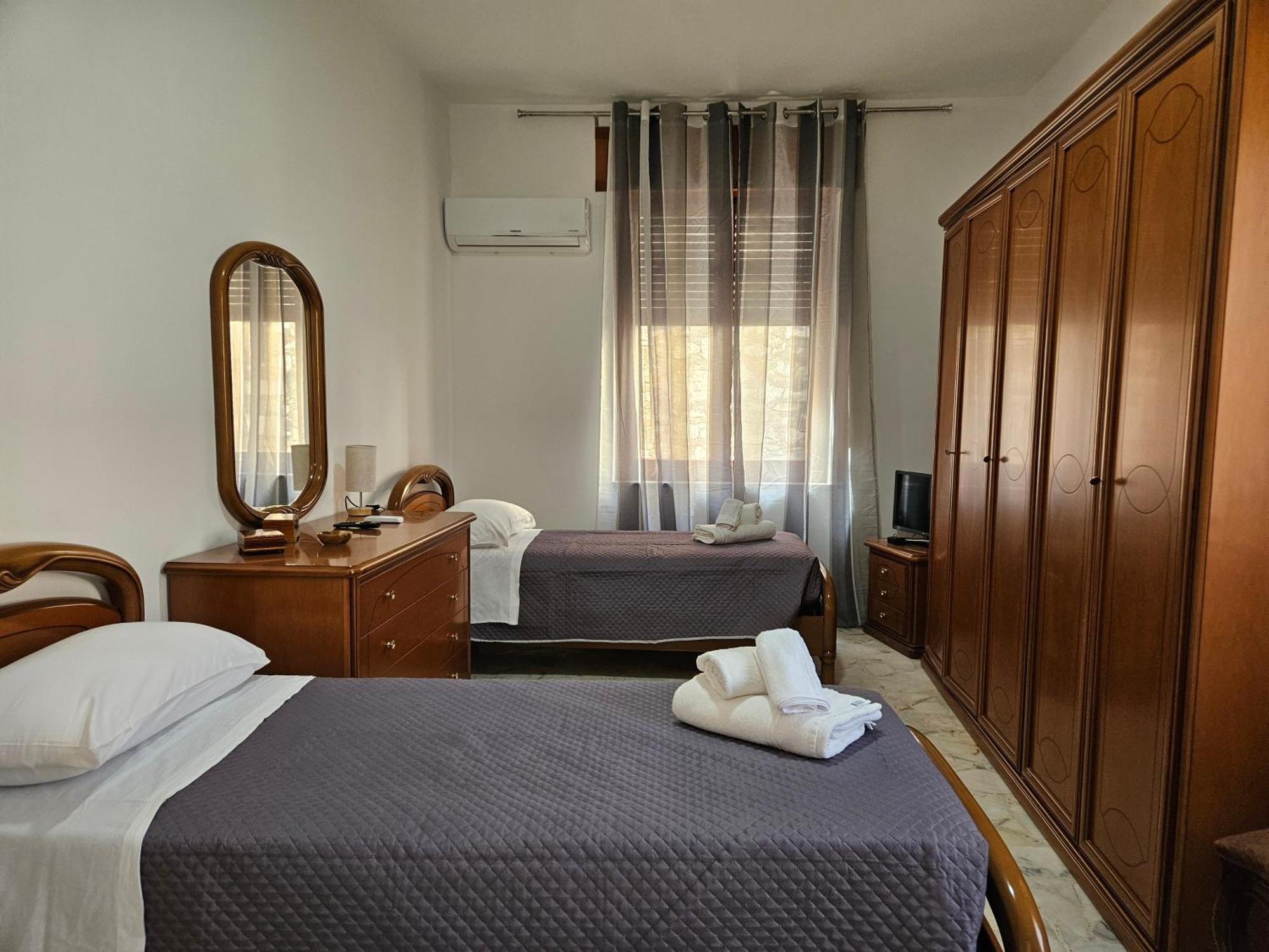 Porta Messina Guest house