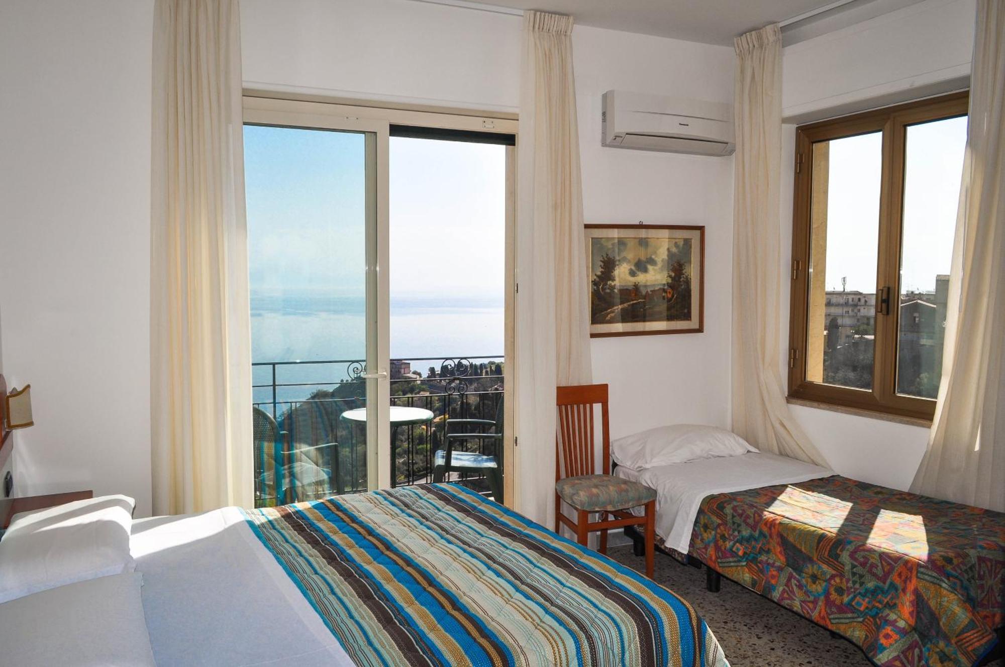 Condor Taormina